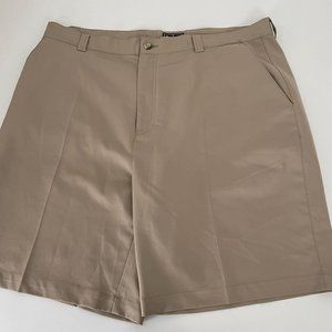 Adidas Men's golf shorts Khaki Size 38